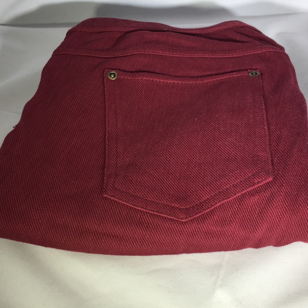 Burgundy Hue leggings size M